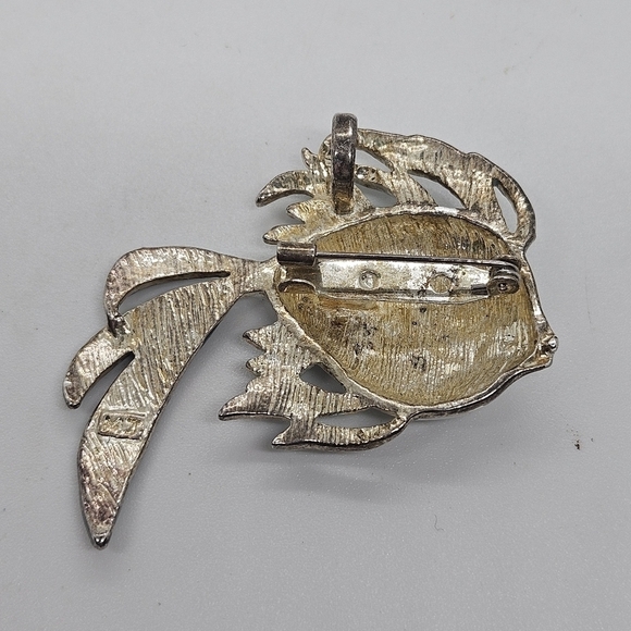 silver tone white fish pendant pin brooch signed MJ - Picture 2 of 5